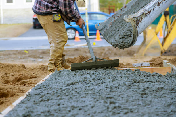 Best Concrete Installation Cost  in Grenada, MS